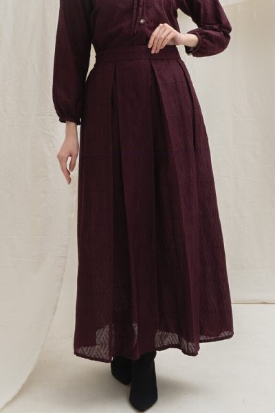 Yeeza Skirt Ghia Marun