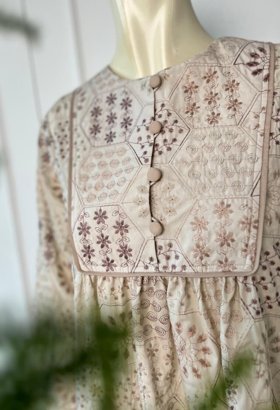 Gamis Miranti Saira Cream