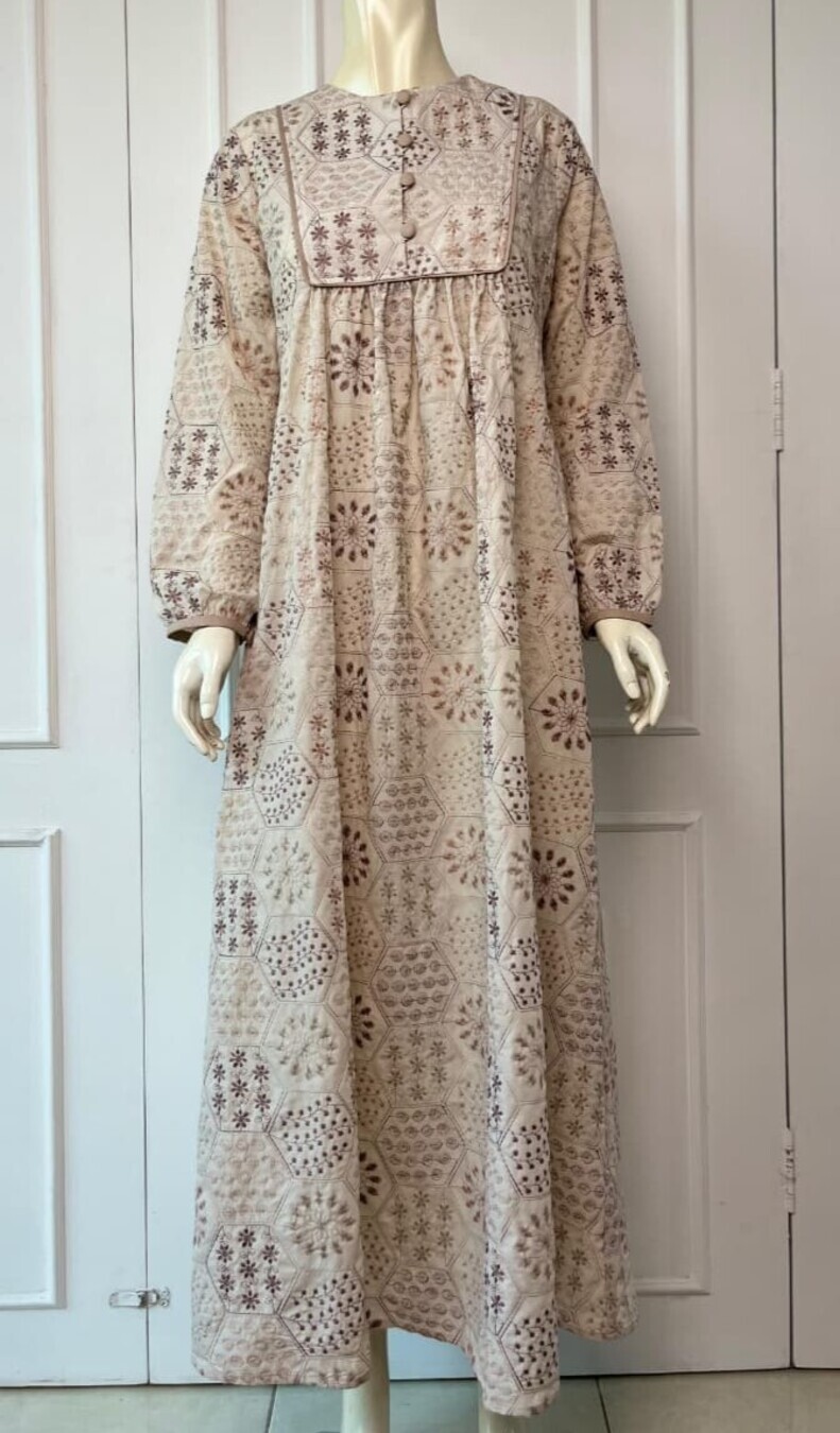 Gamis Miranti Saira Cream - Image 2