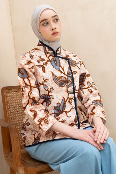 Kebaya Janggan Saras