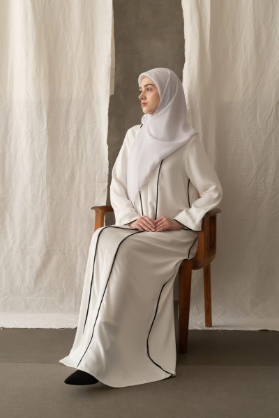 Abaya Humaira Meena White Big Size