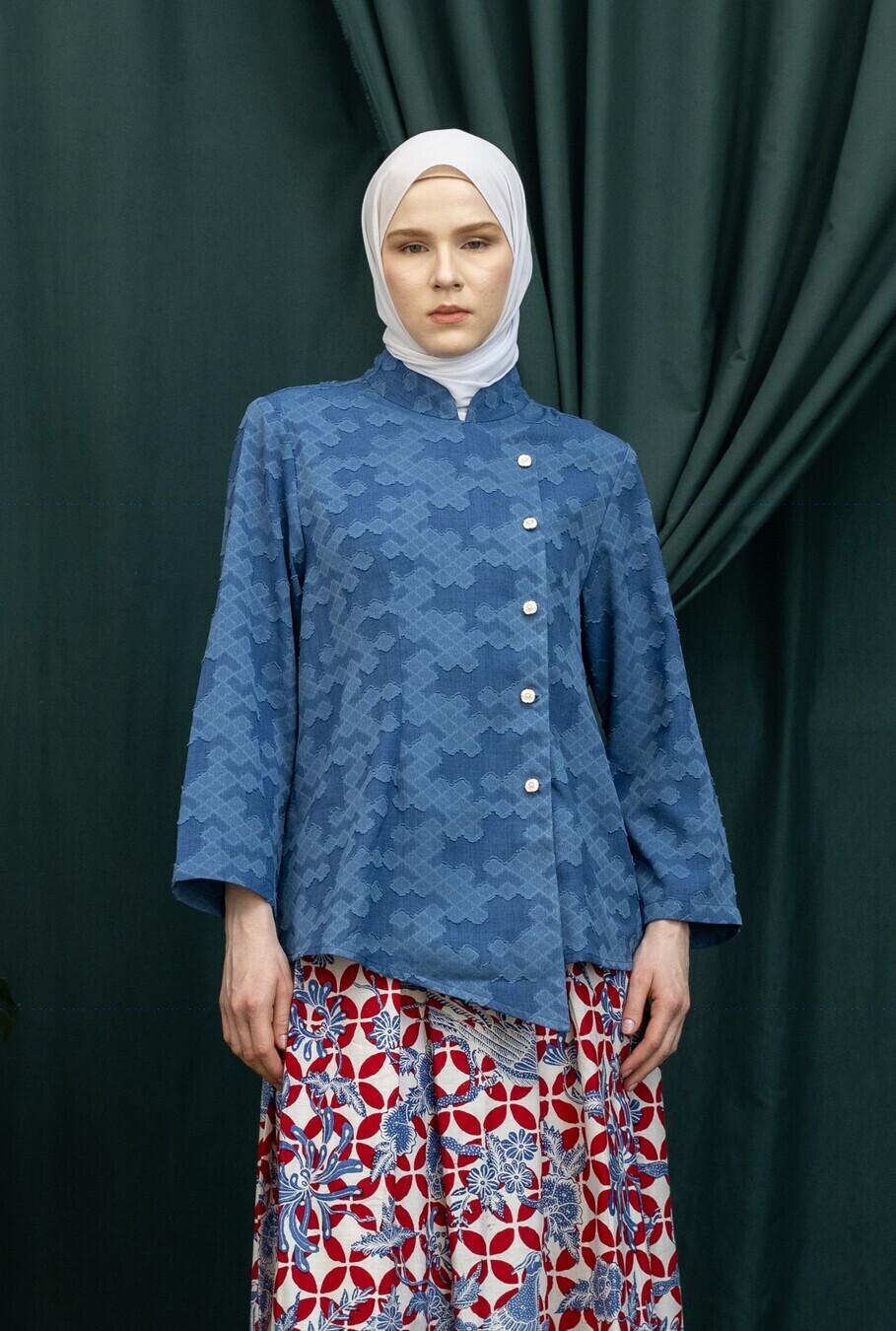 Kebaya Janggan Dhia Royal Blue