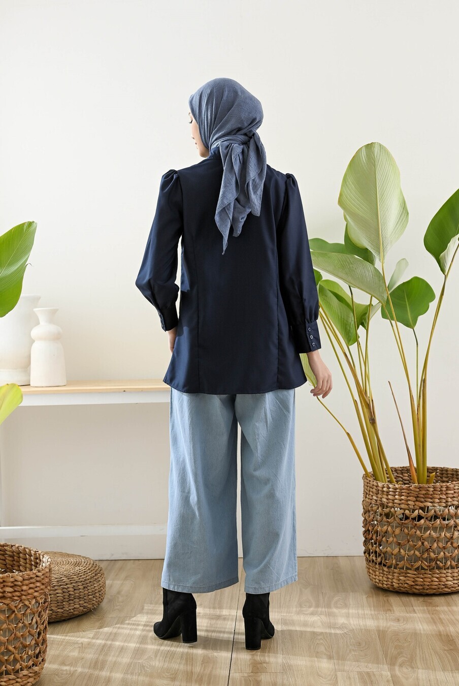 Blus Velya Dark Navy - Image 4