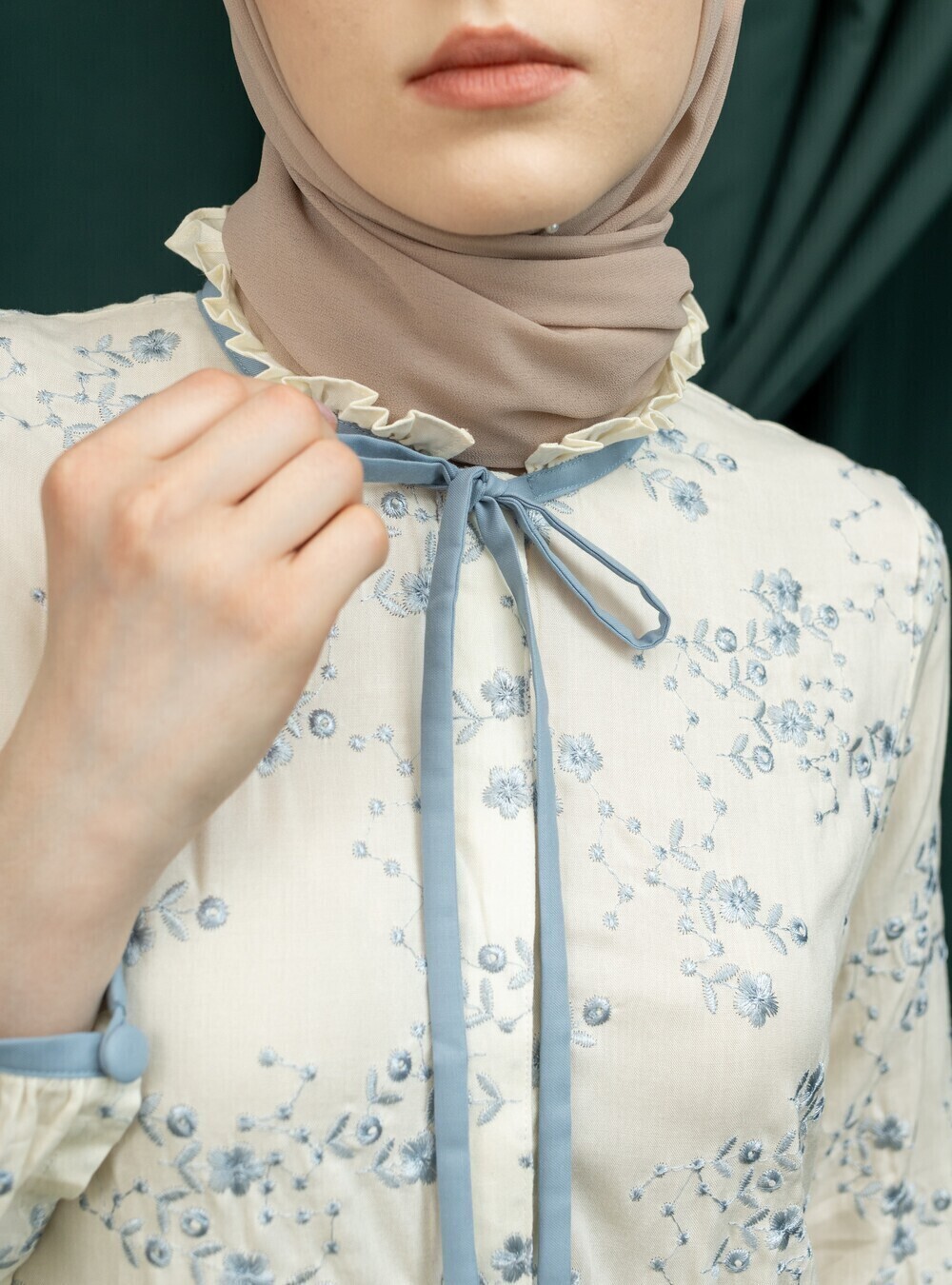 Gamis Dayna Safa Off White - L (Minor Defect) - Image 8