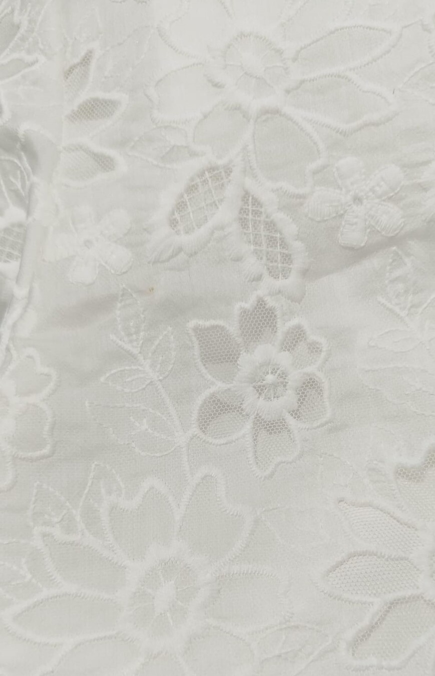 Kebaya / Tunik Aula White - XXL (Minor Defect) - Image 3