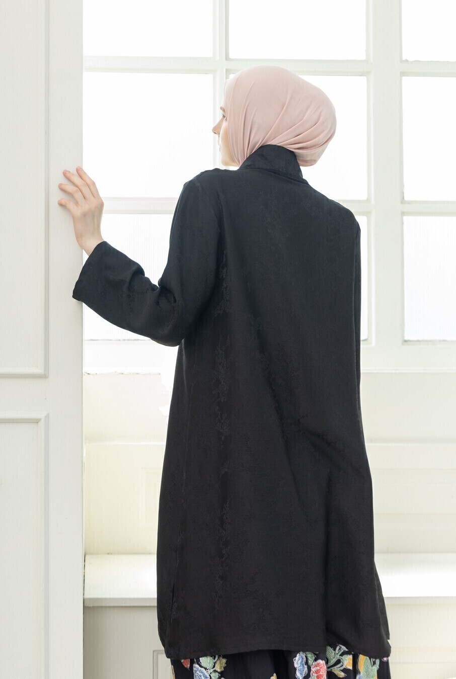 Tunik Kebaya Ayoena Hitam - Image 8