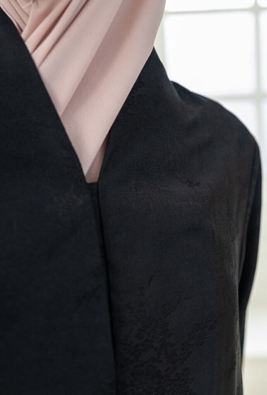 Tunik Kebaya Ayoena Hitam - Image 2