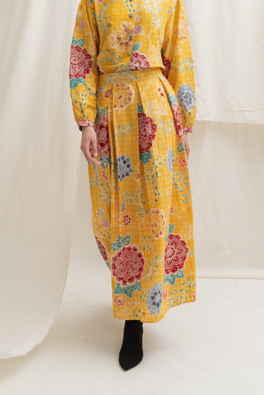 Yeeza Skirt Batari Kuning