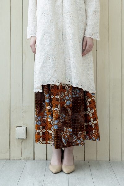 Yeeza Skirt Vikka