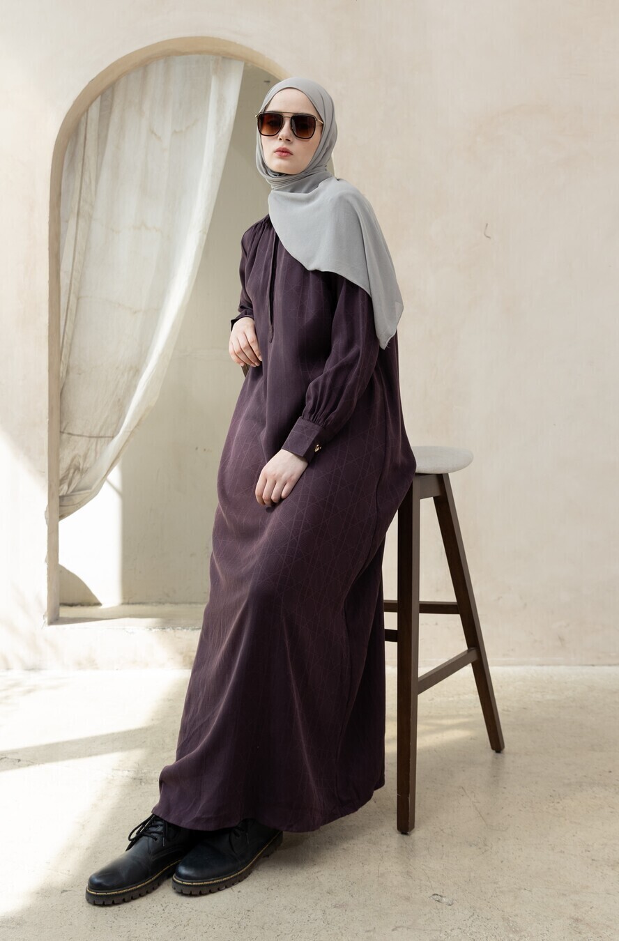 Abaya Afiya Mazza Deep Marun - Image 3