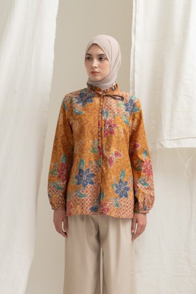 Blus Dayna Ruffle Wening