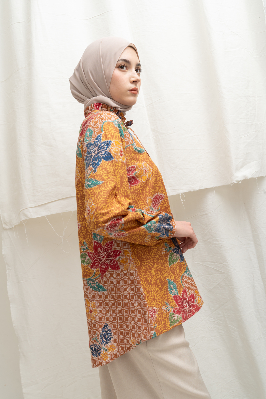 Blus Dayna Ruffle Wening - Image 5