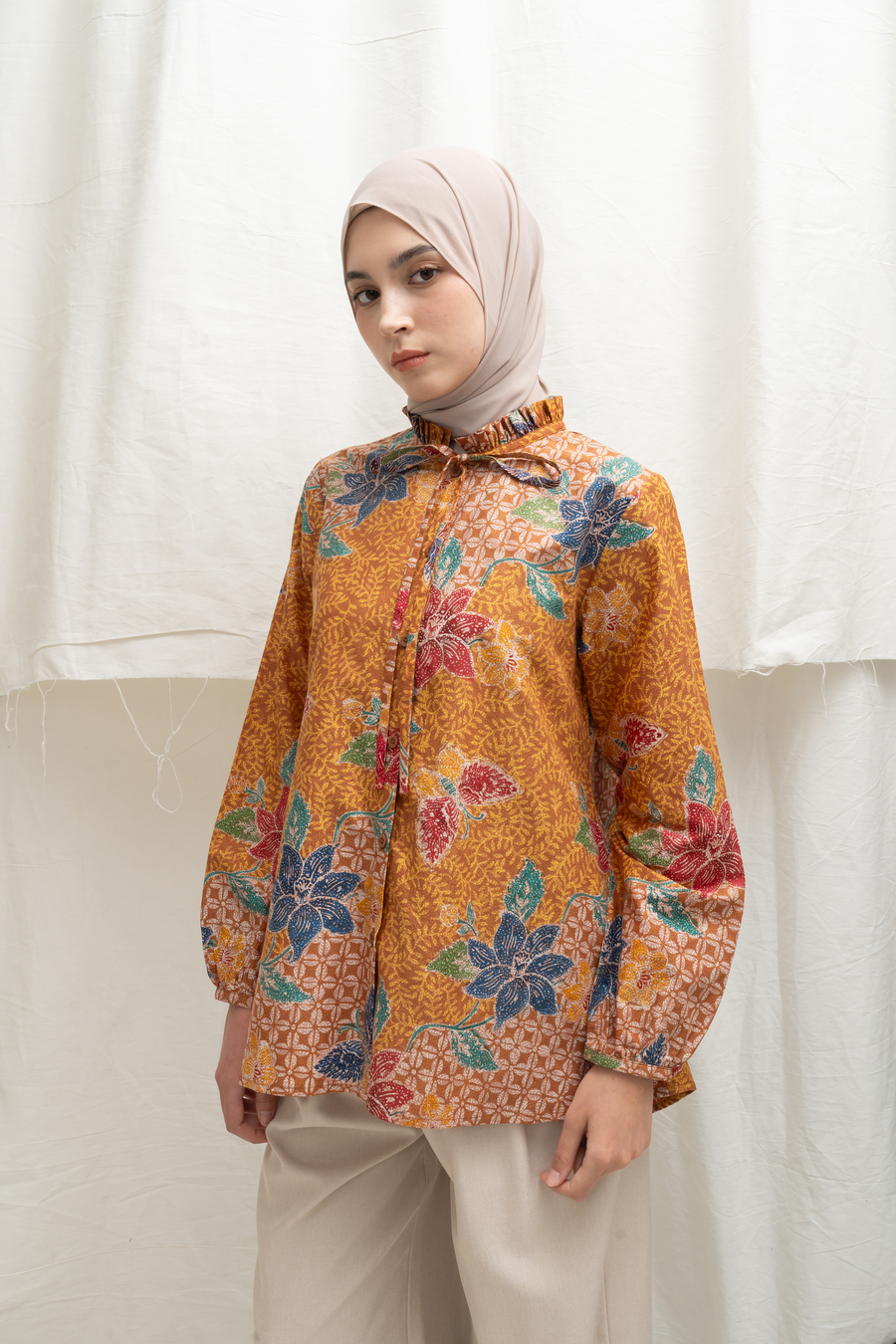 Blus Dayna Ruffle Wening - Image 6