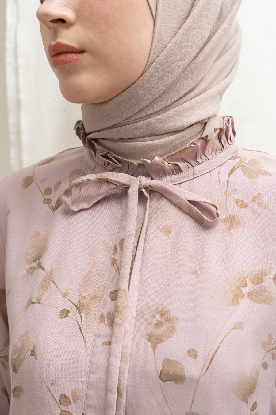 Gamis Dayna Ruffle Floria Dusty Pink - XS (Minor Defect) - Image 4