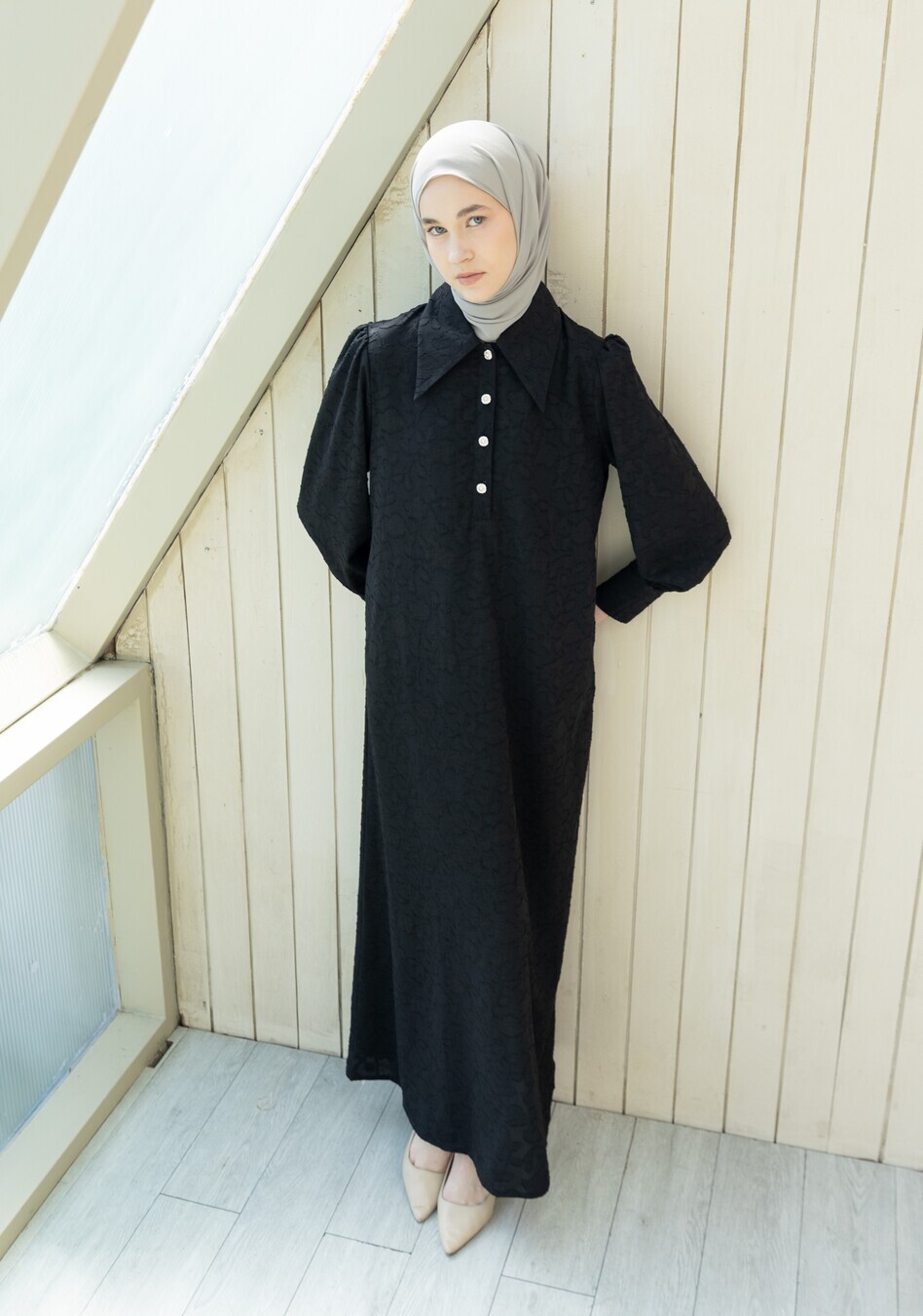 Gamis Zenia Xavia Hitam Big Size - Image 9