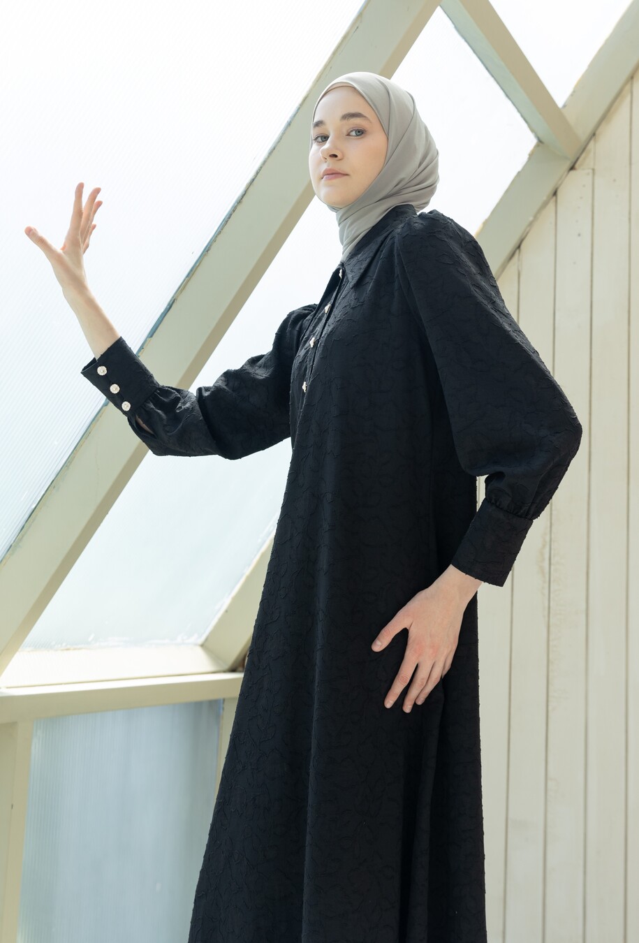 Gamis Zenia Xavia Hitam Big Size - Image 8