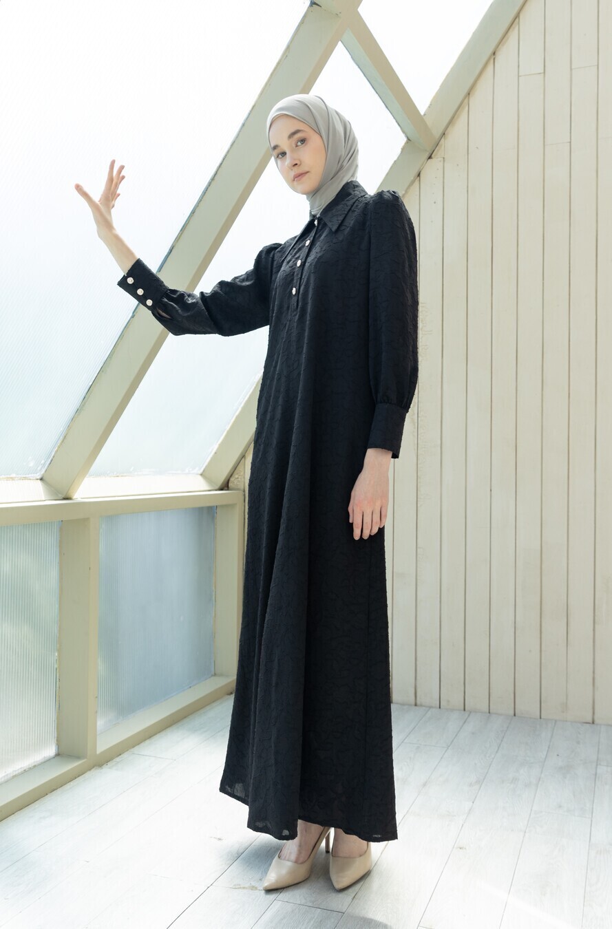 Gamis Zenia Xavia Hitam Big Size - Image 5