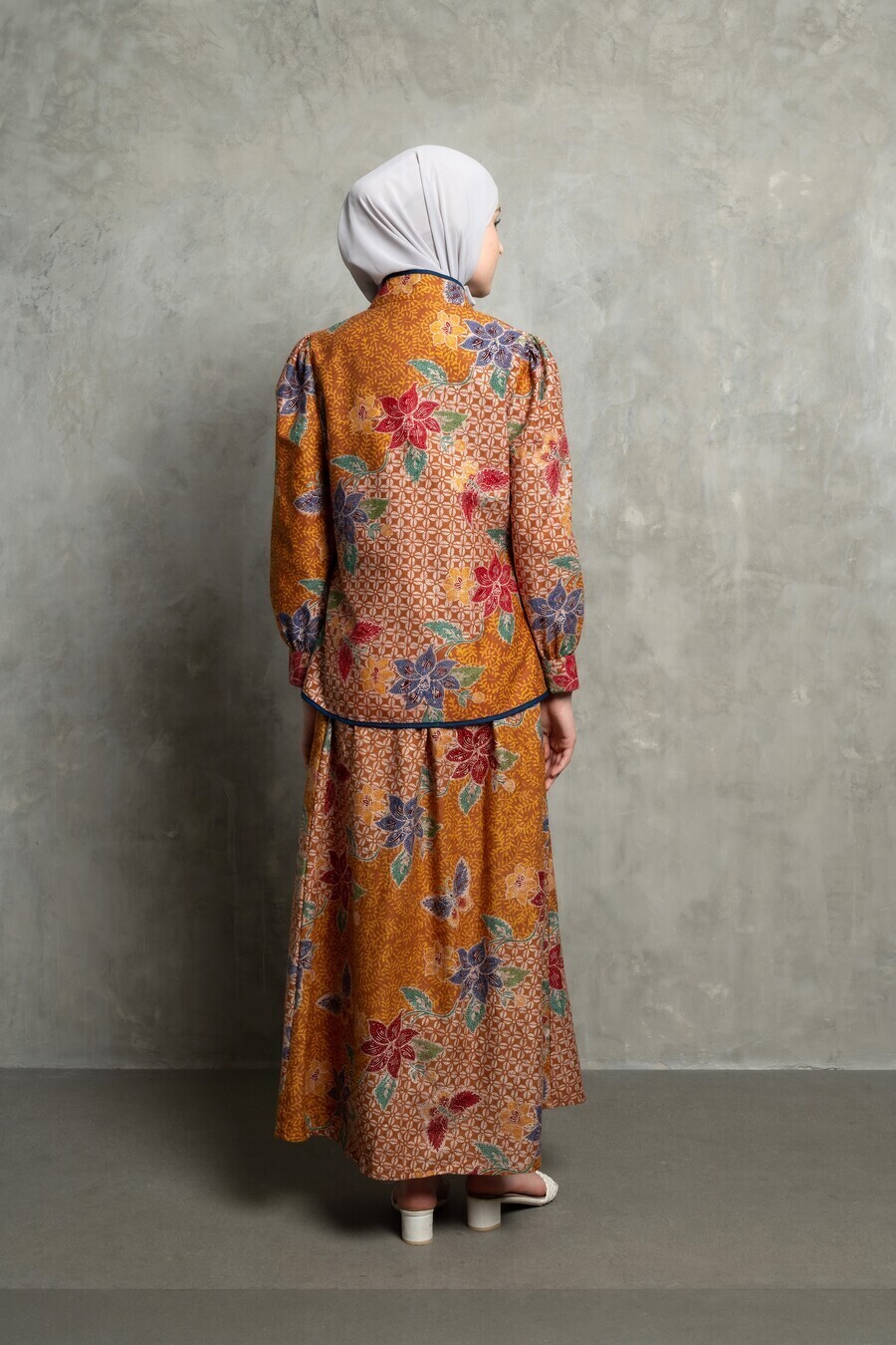 Yeeza Skirt Wening - Image 4