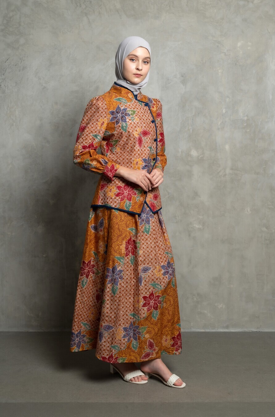 Yeeza Skirt Wening - Image 2