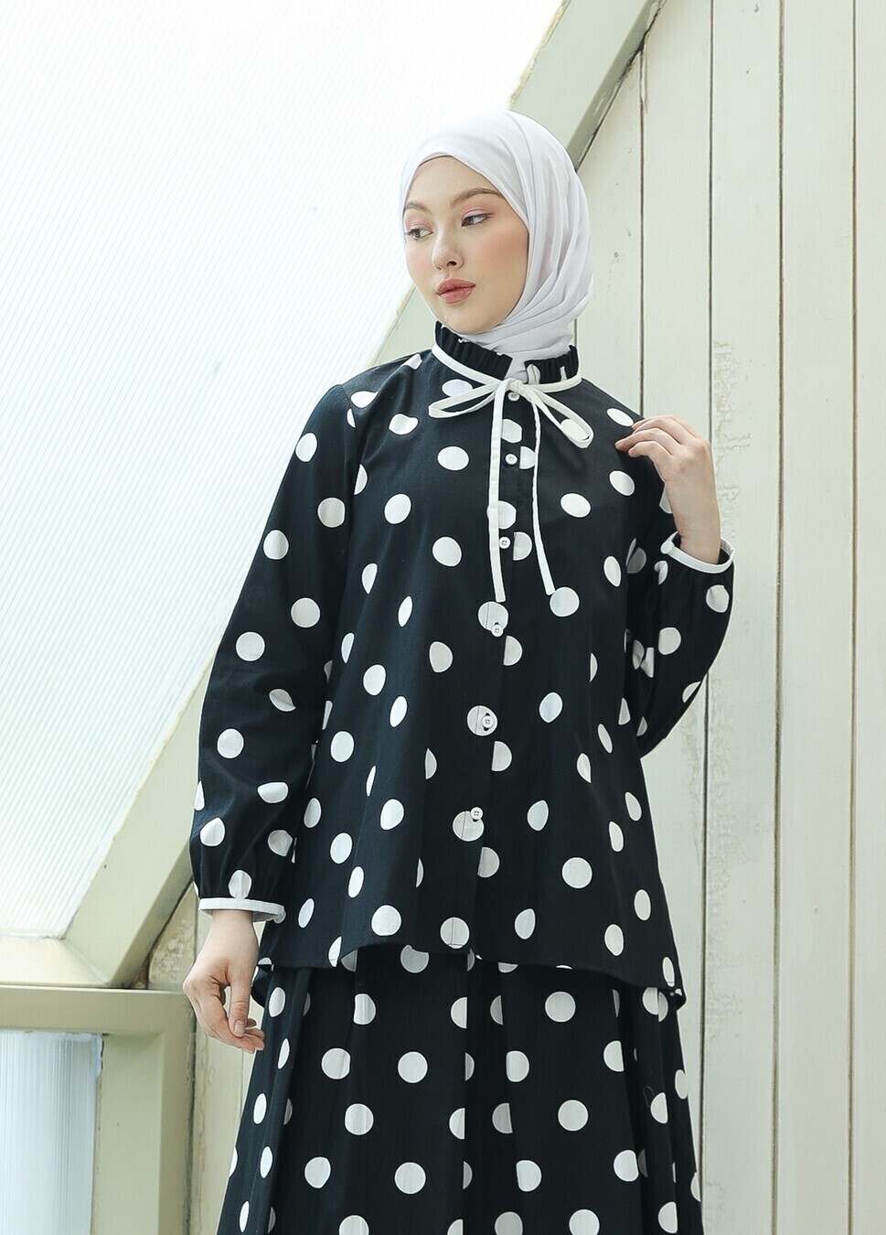Blus Dayna Thiya Black Big Size