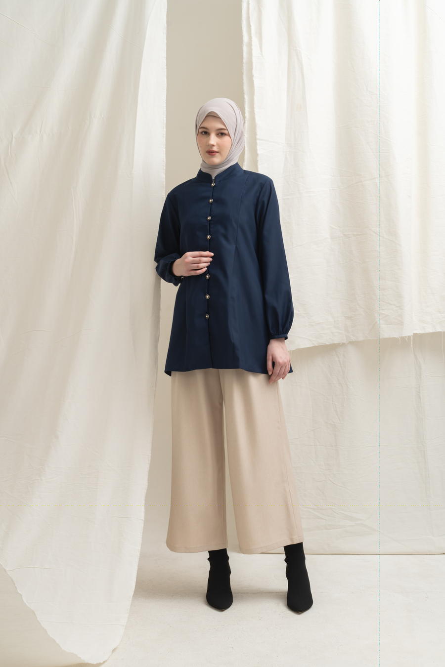 Blus Mayya Navy Big Size - Image 6