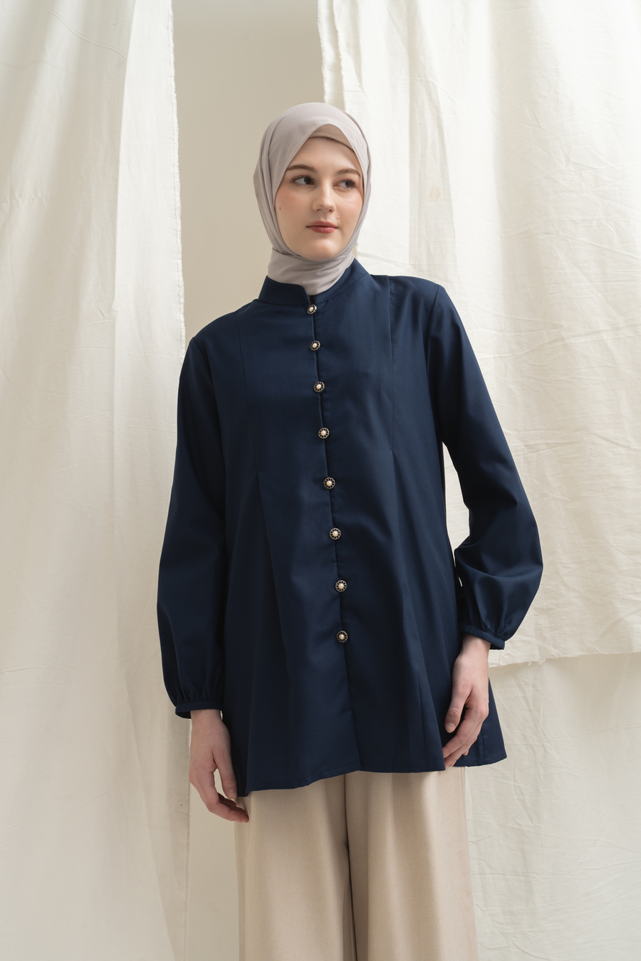 Blus Mayya Navy - Image 5