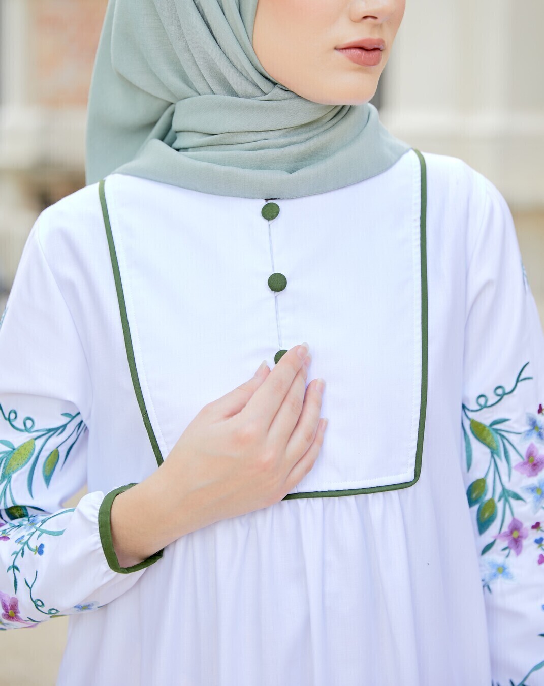 Gamis Miranti Bordir White - Image 5