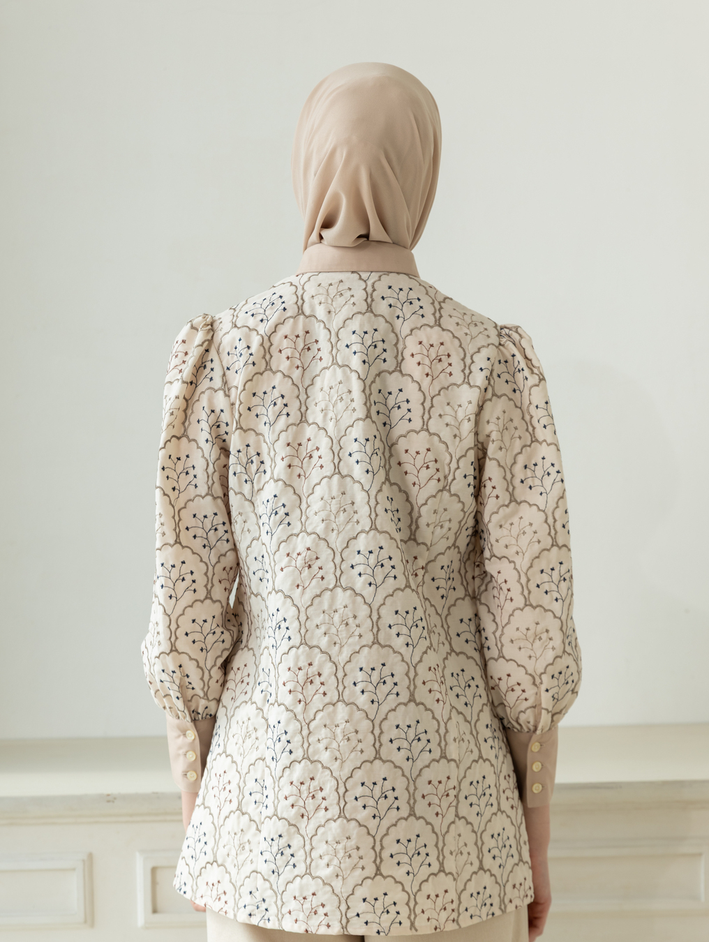 Blus Velya Mella Cream - Image 6