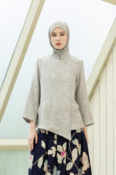 Kebaya Janggan Tamira Silver Grey