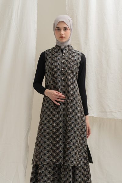 Long Outer Syana Black