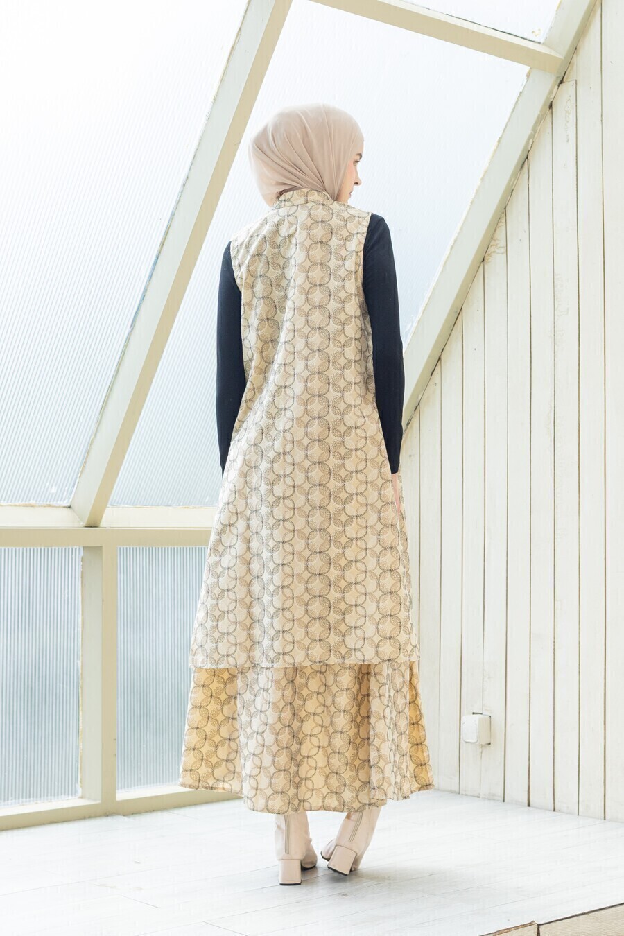 Long Outer Syana Latte - Image 6