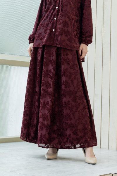 Yeeza Skirt Hanna Marun