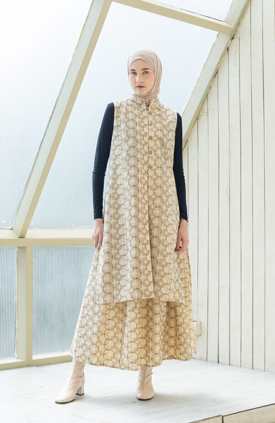 Yeeza Skirt Syana Latte - Image 2